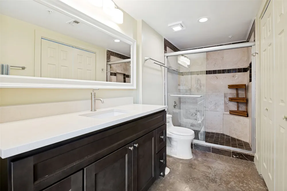 2502 Live Oak Street #208 Dallas, TX 75204