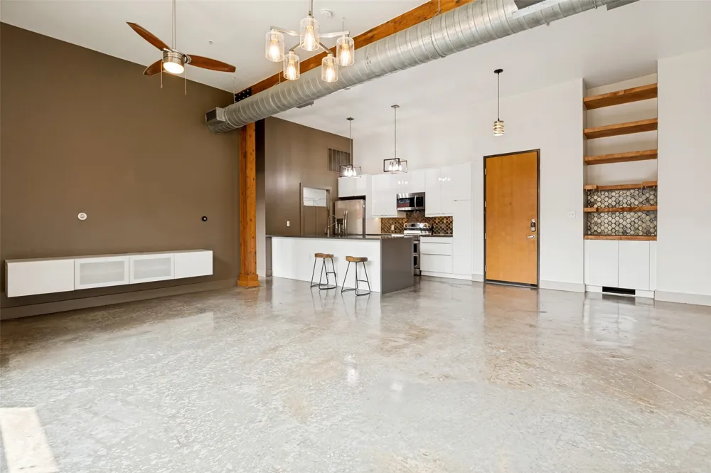 2502 Live Oak Street #208 Dallas, TX 75204