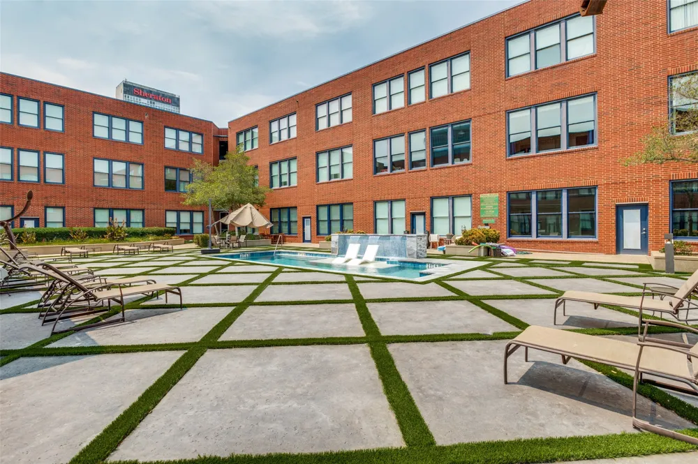 2502 Live Oak Street #208 Dallas, TX 75204