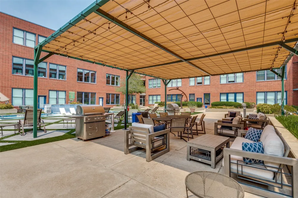 2502 Live Oak Street #208 Dallas, TX 75204