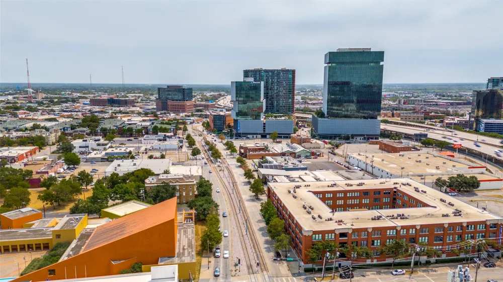 2502 Live Oak Street #208 Dallas, TX 75204