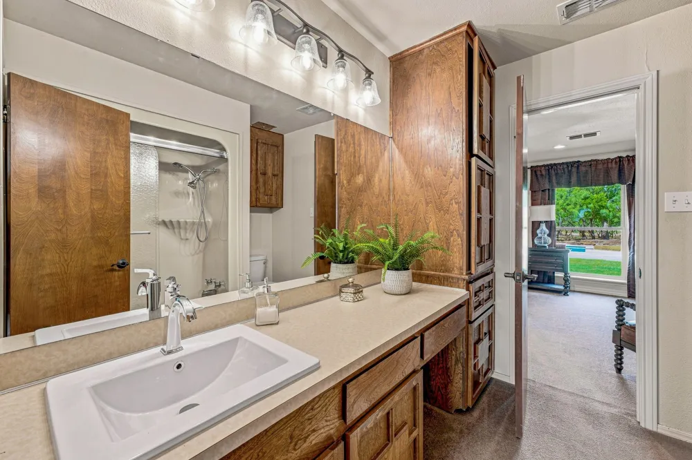 1070 FM 3329 Olney, TX 76374
