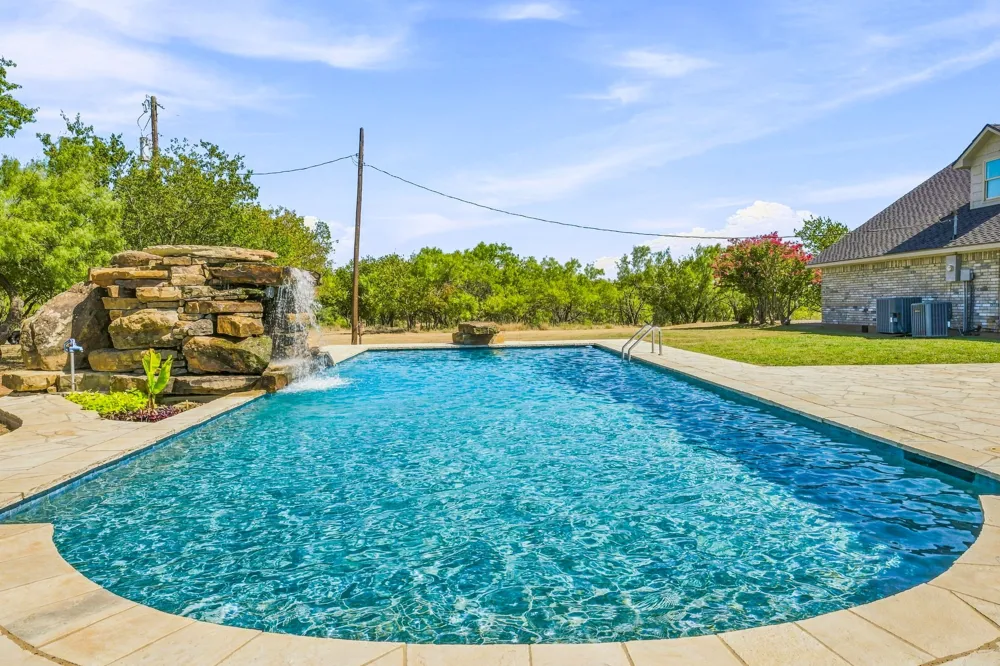 1070 FM 3329 Olney, TX 76374