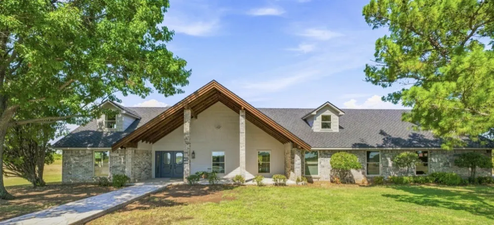 1070 FM 3329 Olney, TX 76374