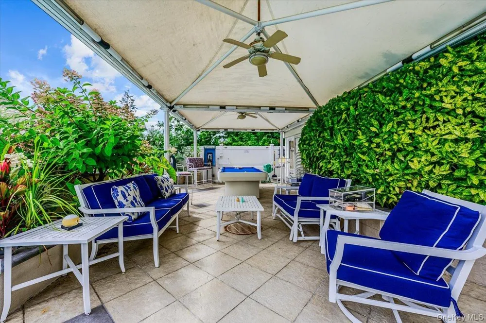176 Main Street East Rockaway, NY 11518