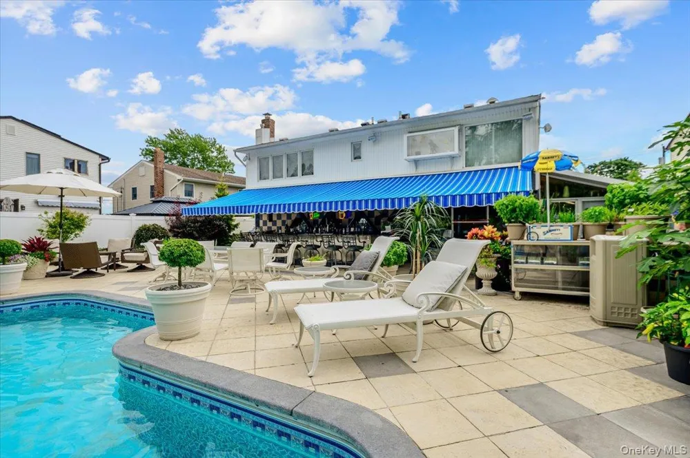 176 Main Street East Rockaway, NY 11518