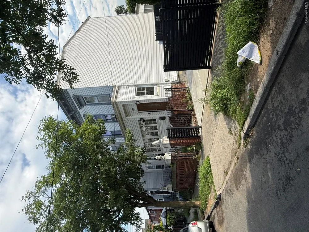 537 Jerome Street Brooklyn, NY 11207