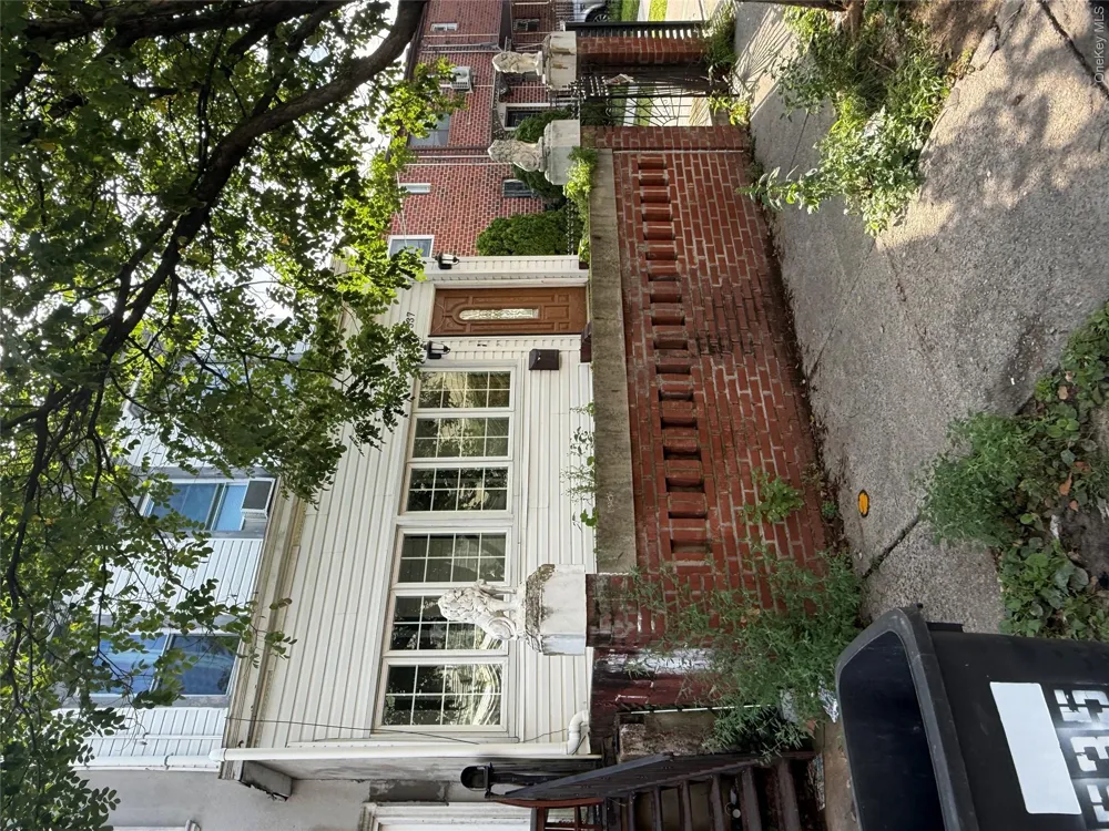 537 Jerome Street Brooklyn, NY 11207