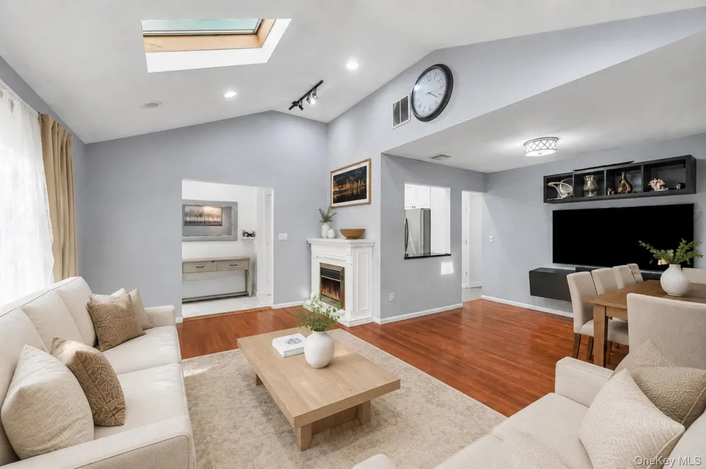 1810 Jerusalem Road North Bellmore, NY 11710