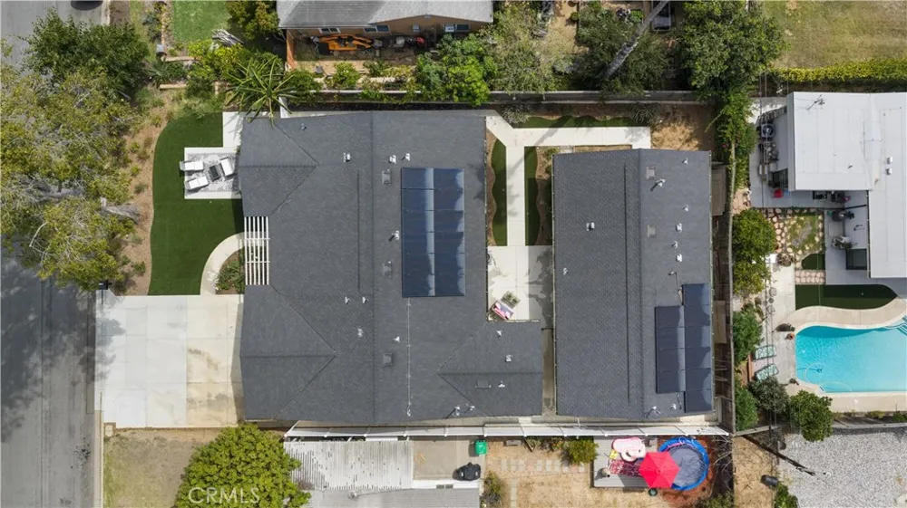 2049 Monrovia Costa Mesa, CA 92627