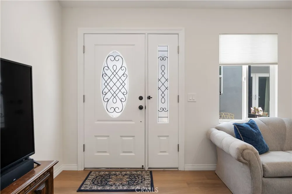 2049 Monrovia Costa Mesa, CA 92627