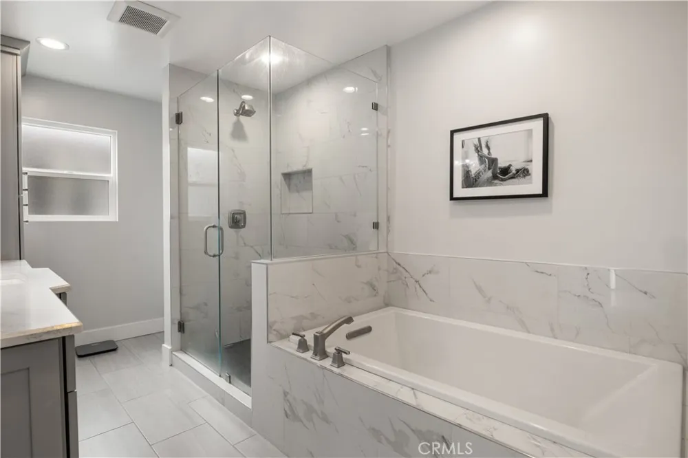 2049 Monrovia Costa Mesa, CA 92627