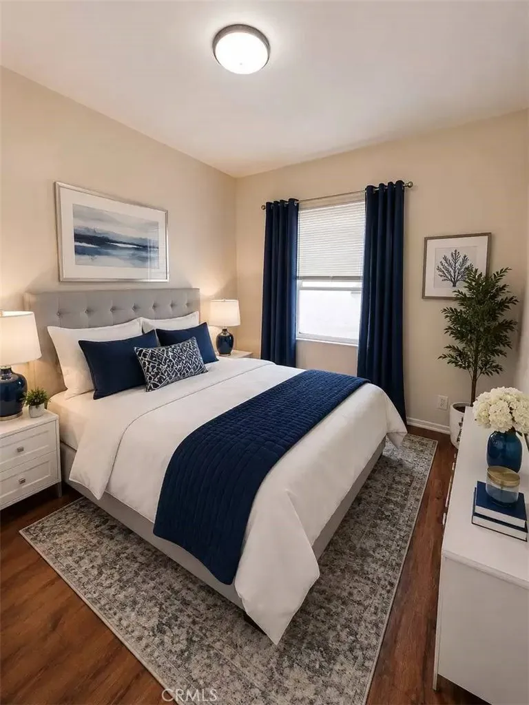 943 Chestnut Avenue Long Beach, CA 90813