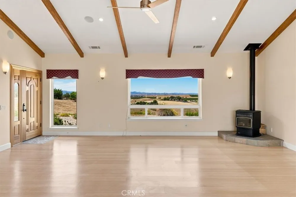 6269 Hog Canyon Road San Miguel, CA 93451