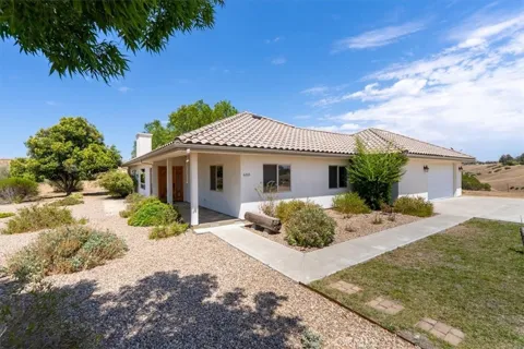 6269 Hog Canyon Road