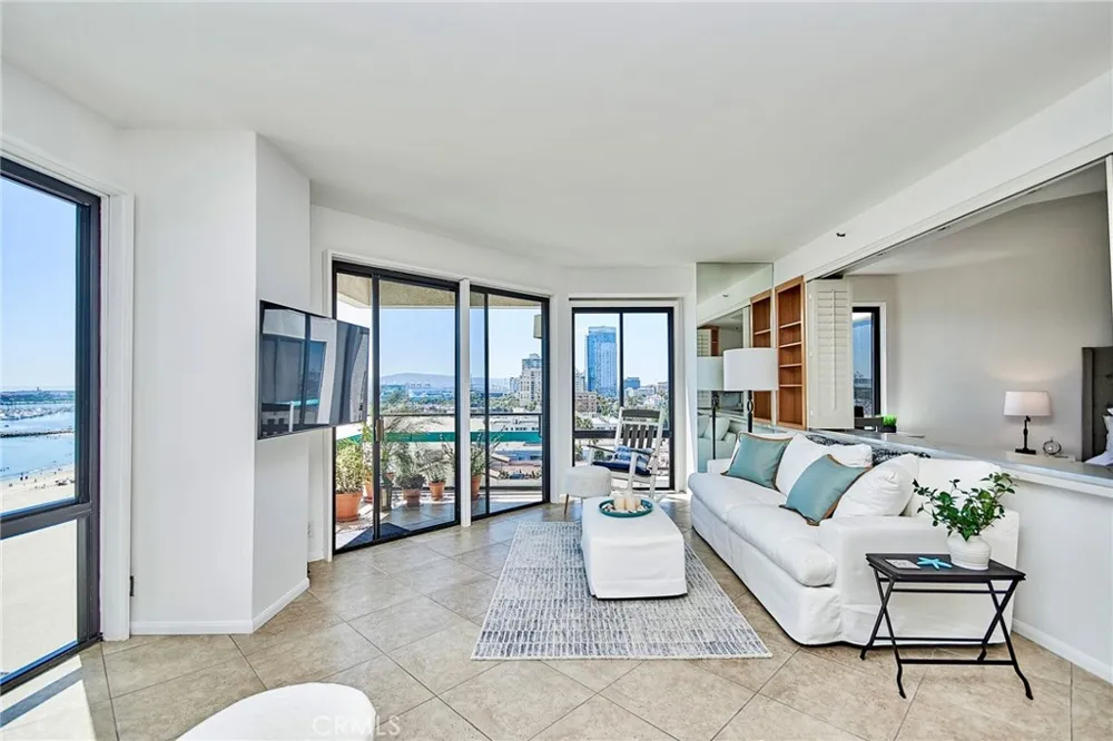 1310 E Ocean #1005 Long Beach, CA 90802