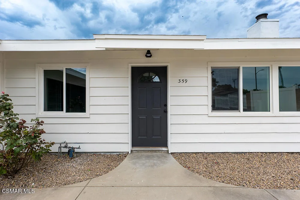 359 Garfield Rondo Ventura, CA 93003