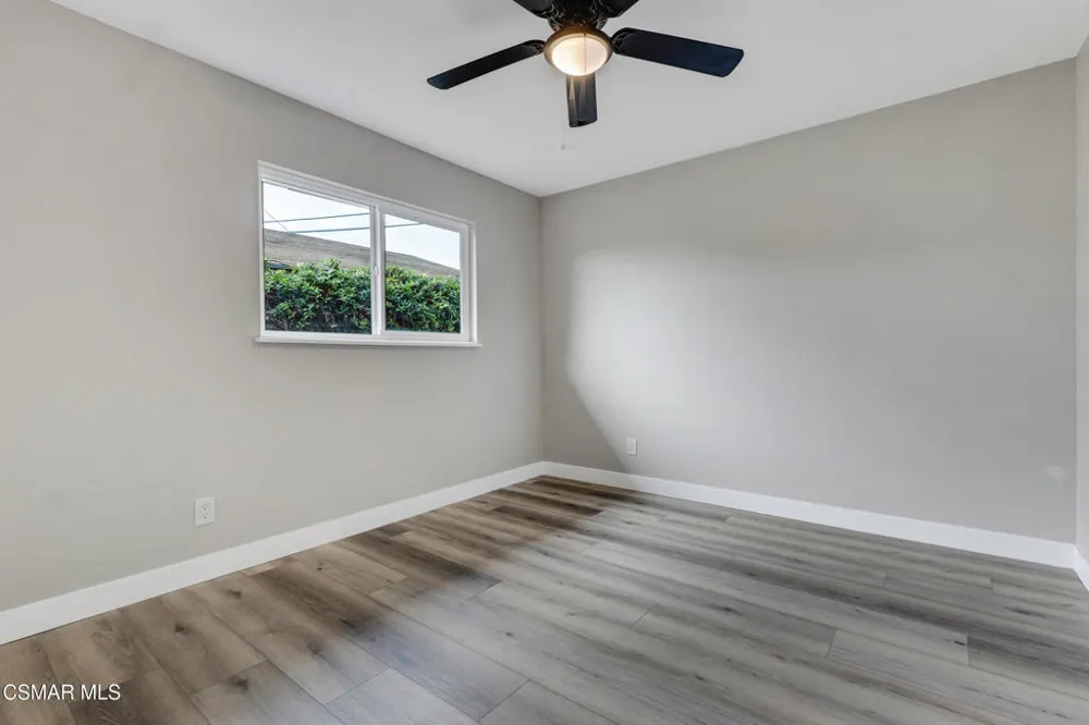 359 Garfield Rondo Ventura, CA 93003