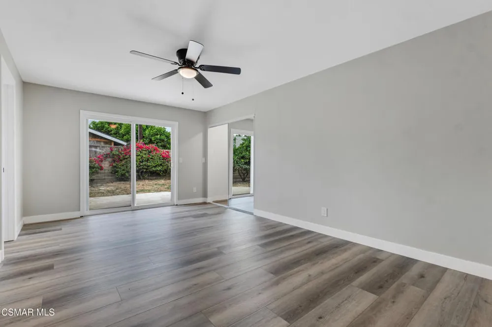 359 Garfield Rondo Ventura, CA 93003