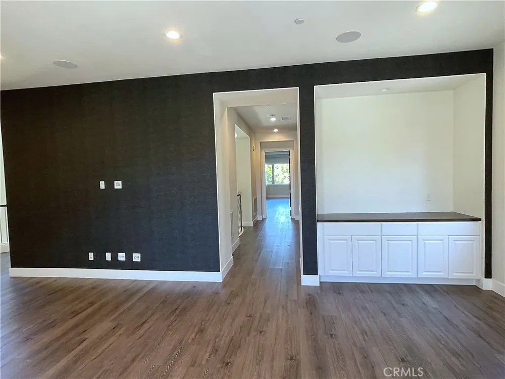 57 Pulsa Irvine, CA 92618