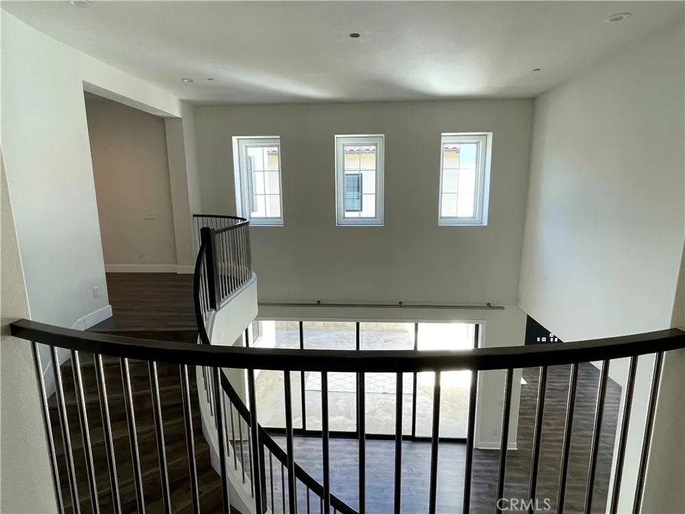 57 Pulsa Irvine, CA 92618