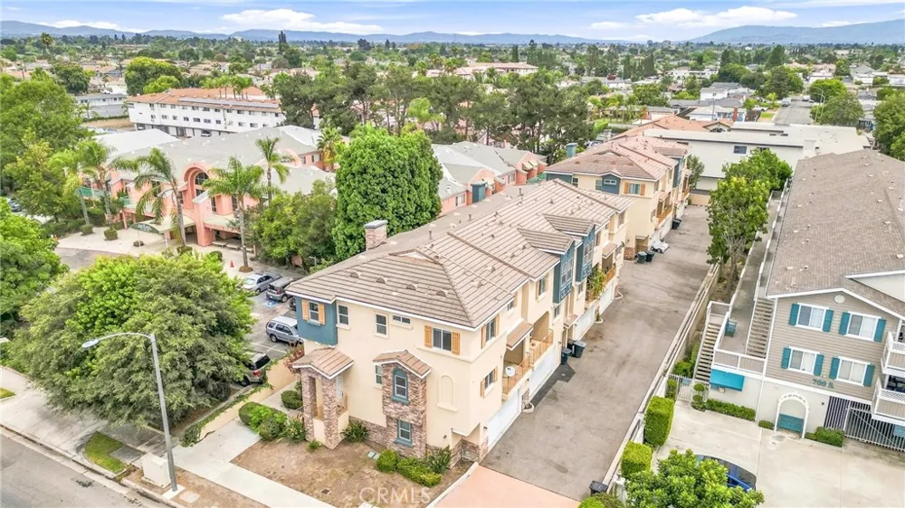 670 S Magnolia Avenue Anaheim, CA 92804