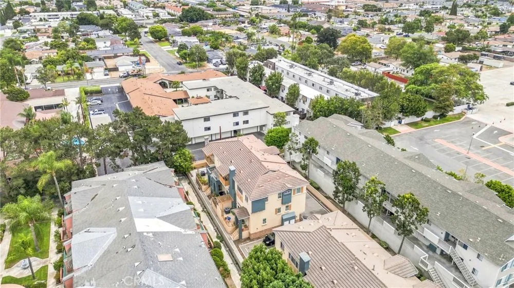 670 S Magnolia Avenue Anaheim, CA 92804