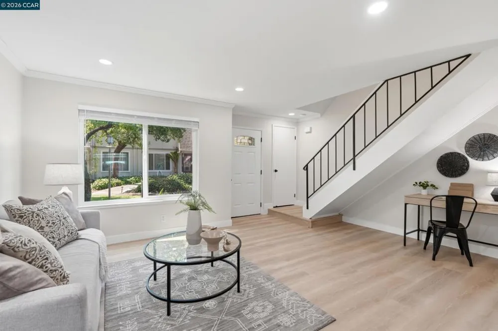 1571 Schenone Ct #A Concord, CA 94521