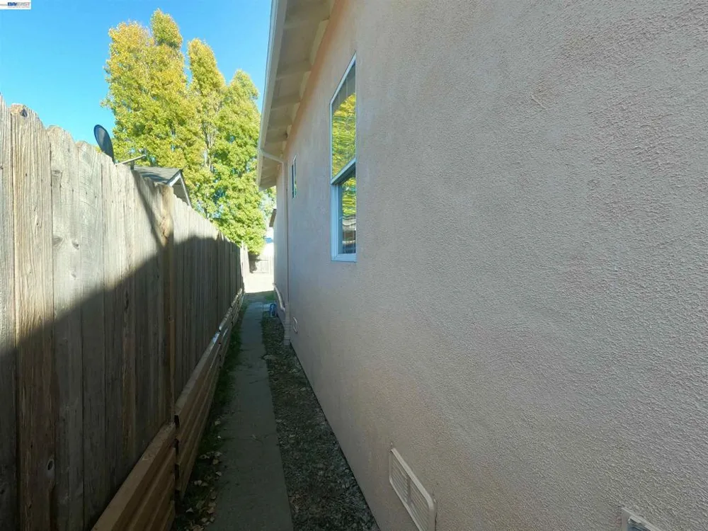 528 S 29th Street Richmond, CA 94804
