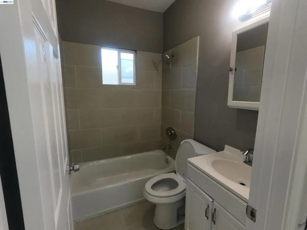 528 S 29th Street Richmond, CA 94804