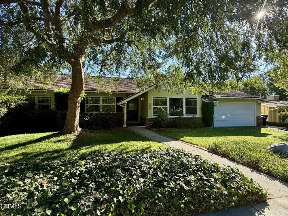 3911 El Lado Drive Glendale, CA 91214