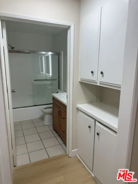 1128 Ocean Park Boulevard #101 Santa Monica, CA 90405