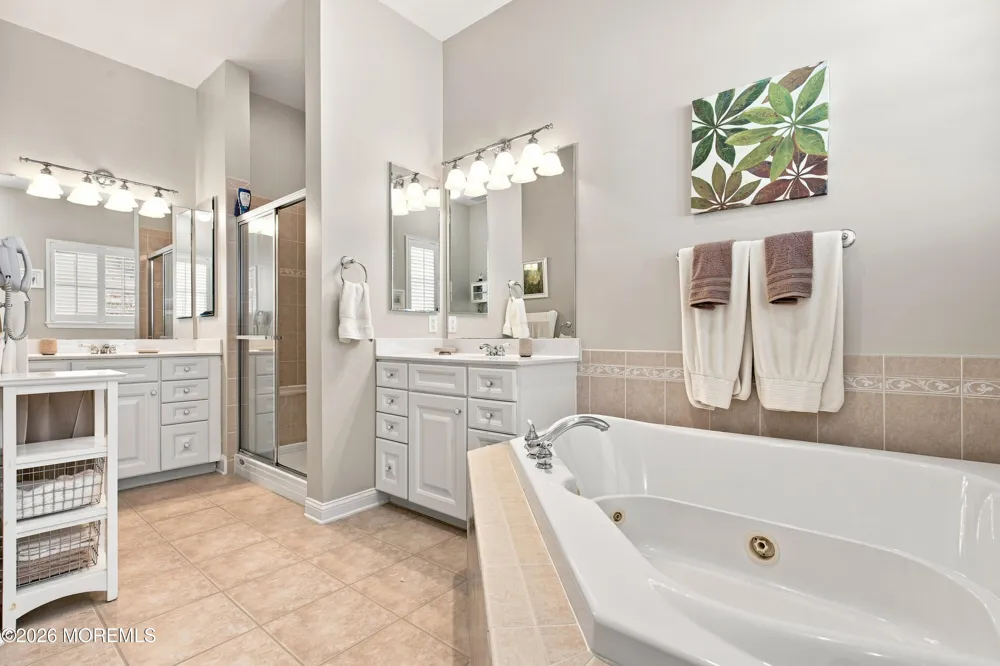 31 Devonshire Way Jackson, NJ 08527