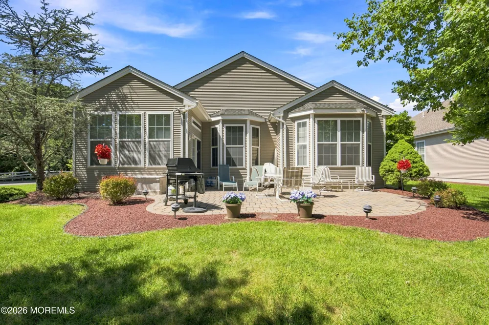 31 Devonshire Way Jackson, NJ 08527