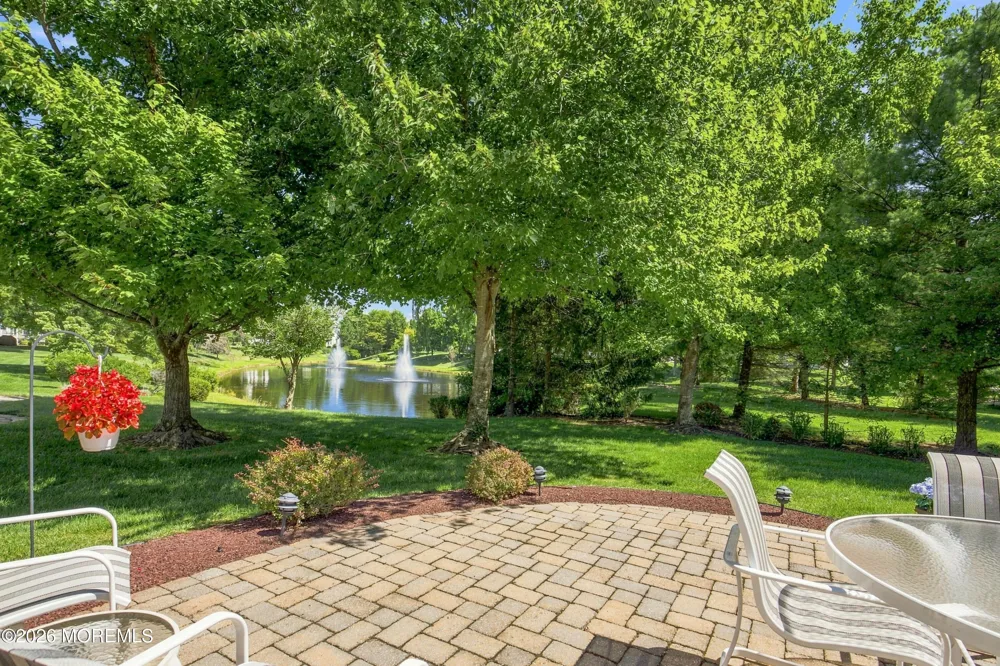 31 Devonshire Way Jackson, NJ 08527