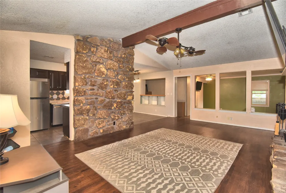 1114 W Austin Street Broken Arrow, OK 74011