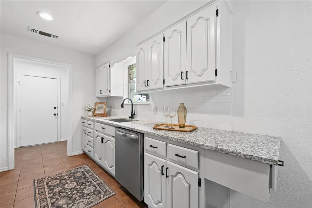 3625 S 123rd East Avenue Tulsa, OK 74146