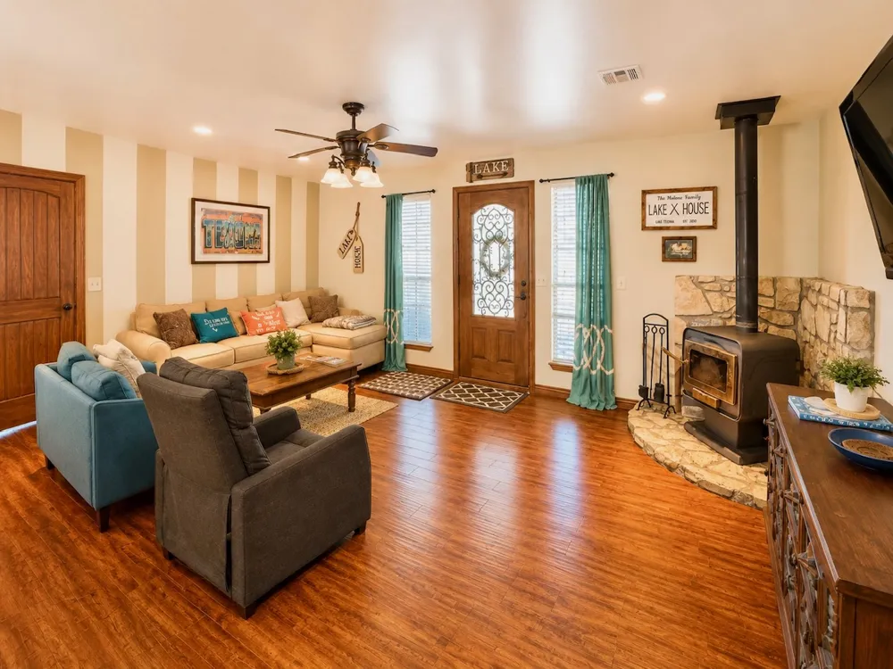 12326 Scott Drive Kingston, OK 73439
