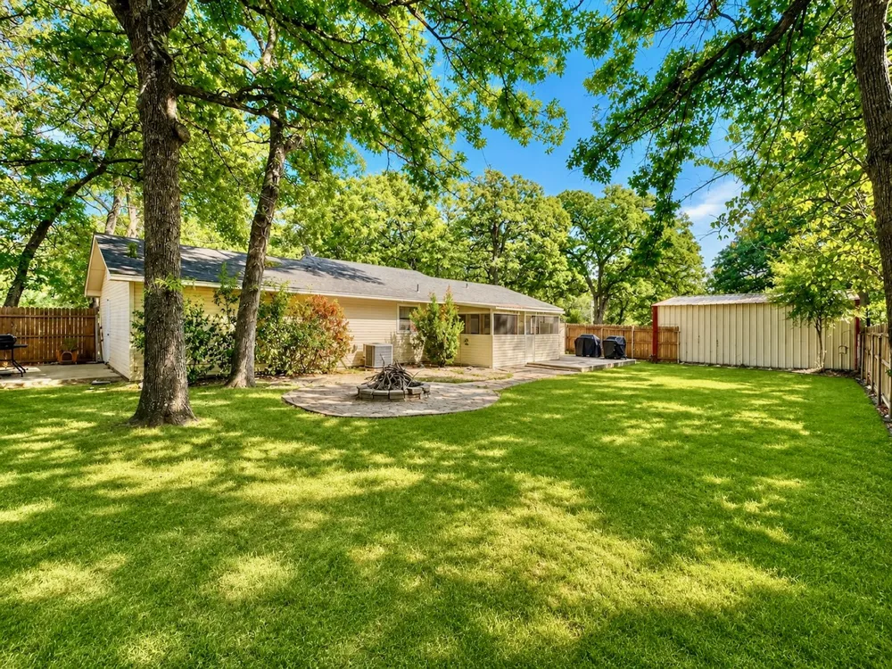 12326 Scott Drive Kingston, OK 73439