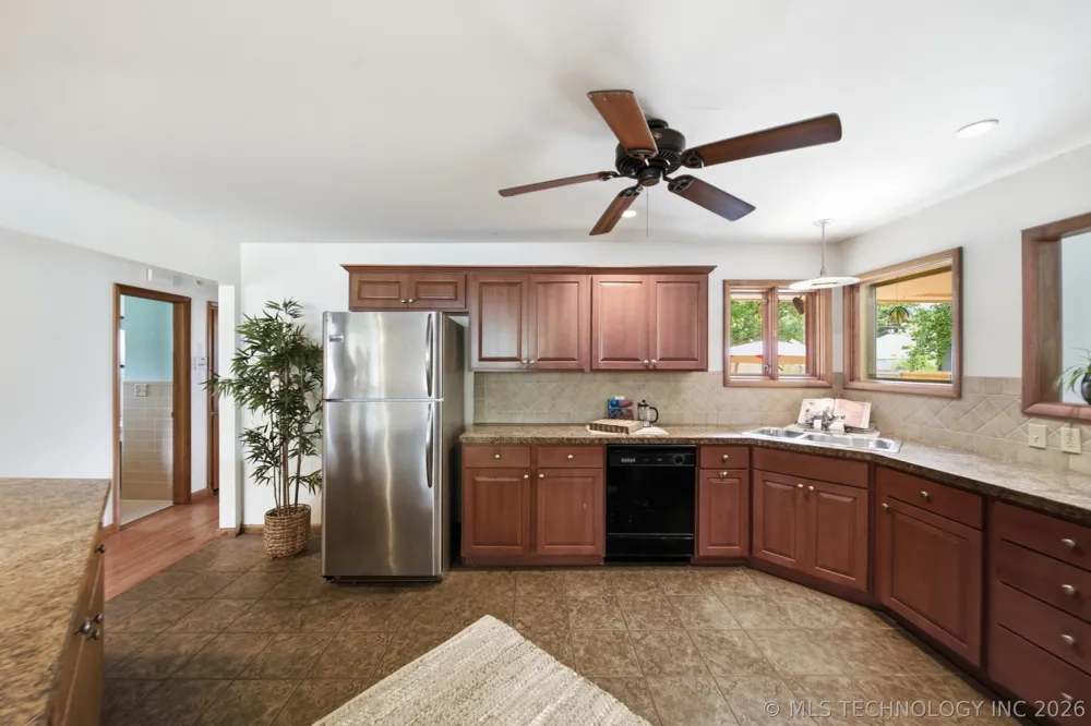 4154 E 46th Place Tulsa, OK 74135