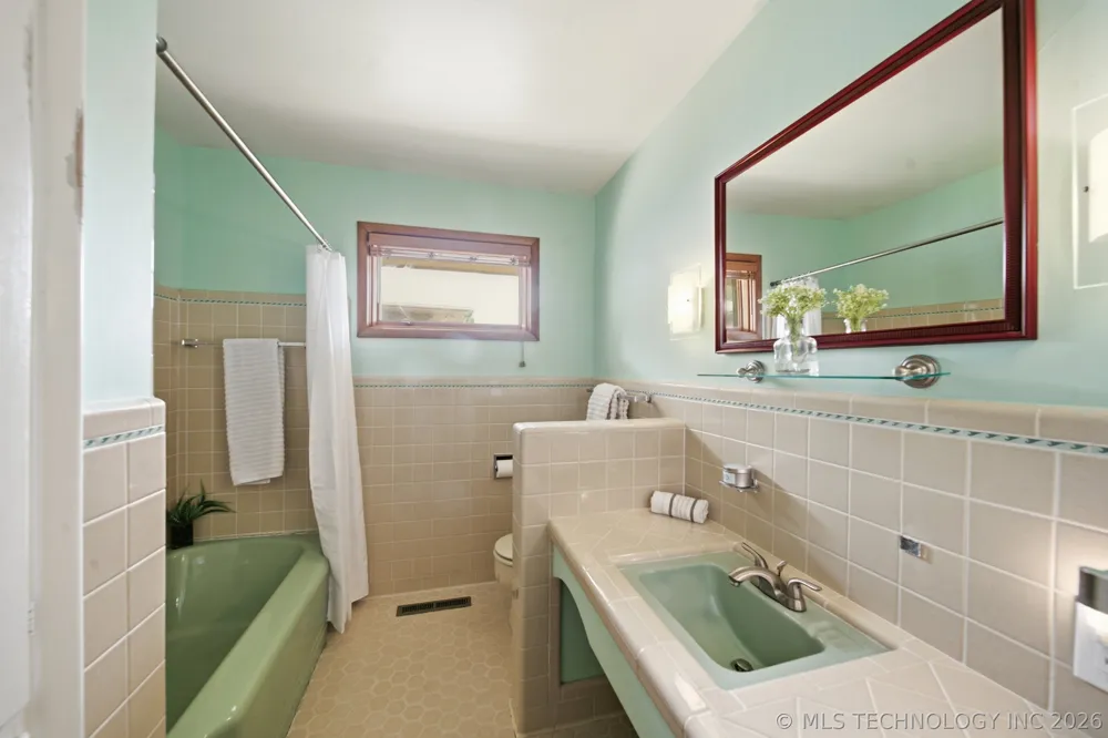 4154 E 46th Place Tulsa, OK 74135
