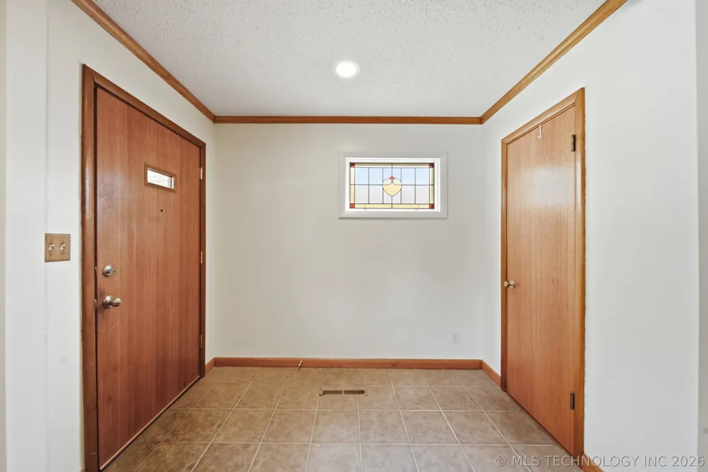 4154 E 46th Place Tulsa, OK 74135