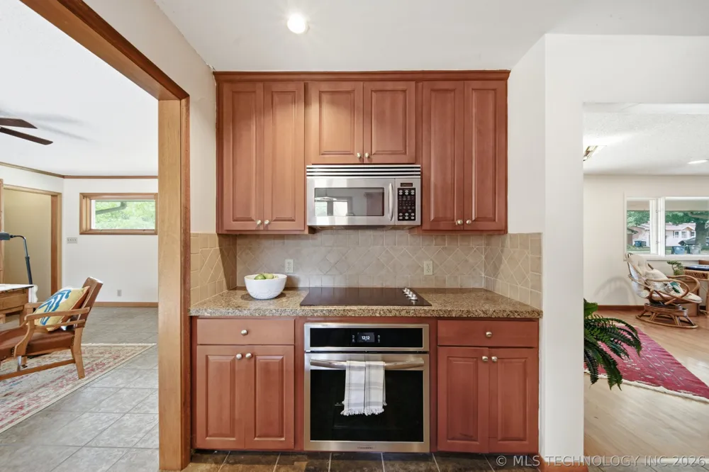 4154 E 46th Place Tulsa, OK 74135