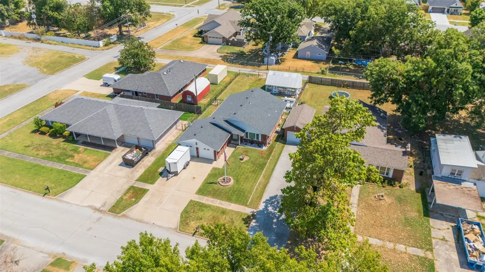 105 S Rowe Street Pryor, OK 74361