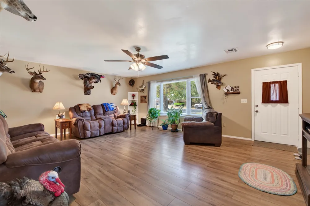105 S Rowe Street Pryor, OK 74361