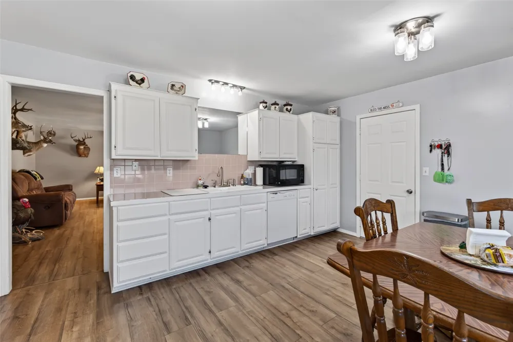 105 S Rowe Street Pryor, OK 74361