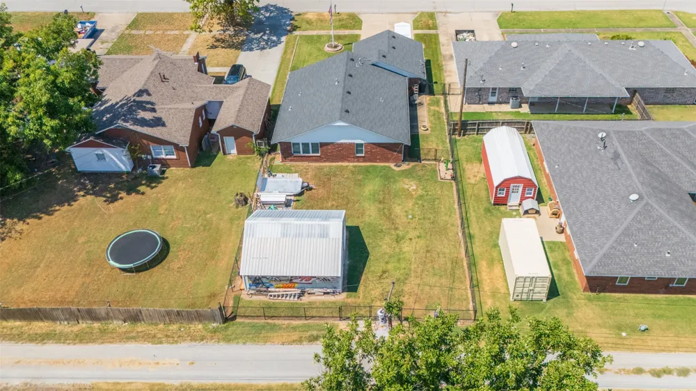 105 S Rowe Street Pryor, OK 74361