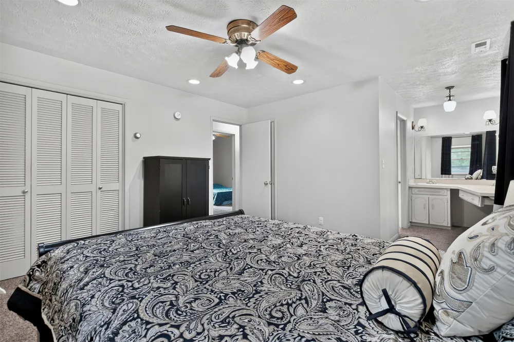 723 Valentine Lane Claremore, OK 74017