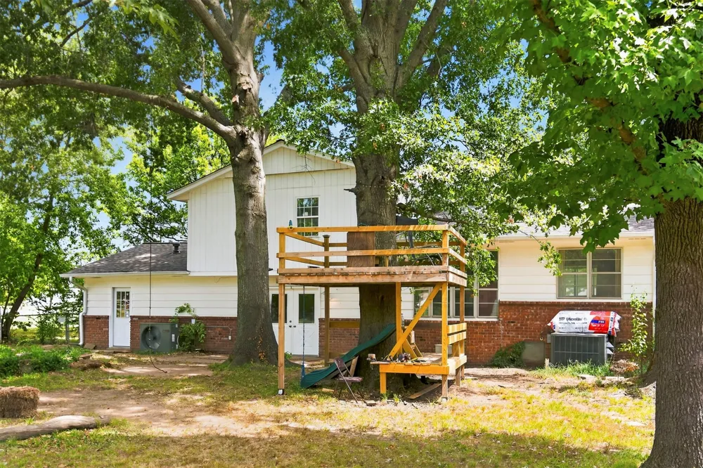 723 Valentine Lane Claremore, OK 74017