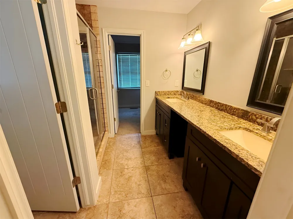 7043 E 77th Place Tulsa, OK 74133